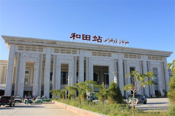 合肥到和田物流專(zhuān)線(xiàn)|合肥到和田貨運搬家搬廠(chǎng)